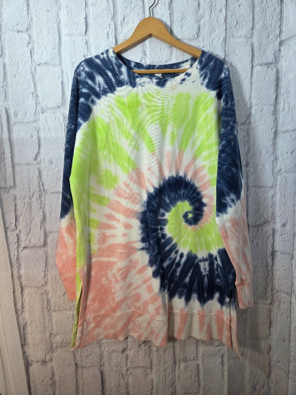 Old Navy Large Green Swirl Tie Dye Longsleeve Summer Casual Tunic Sweatshirt